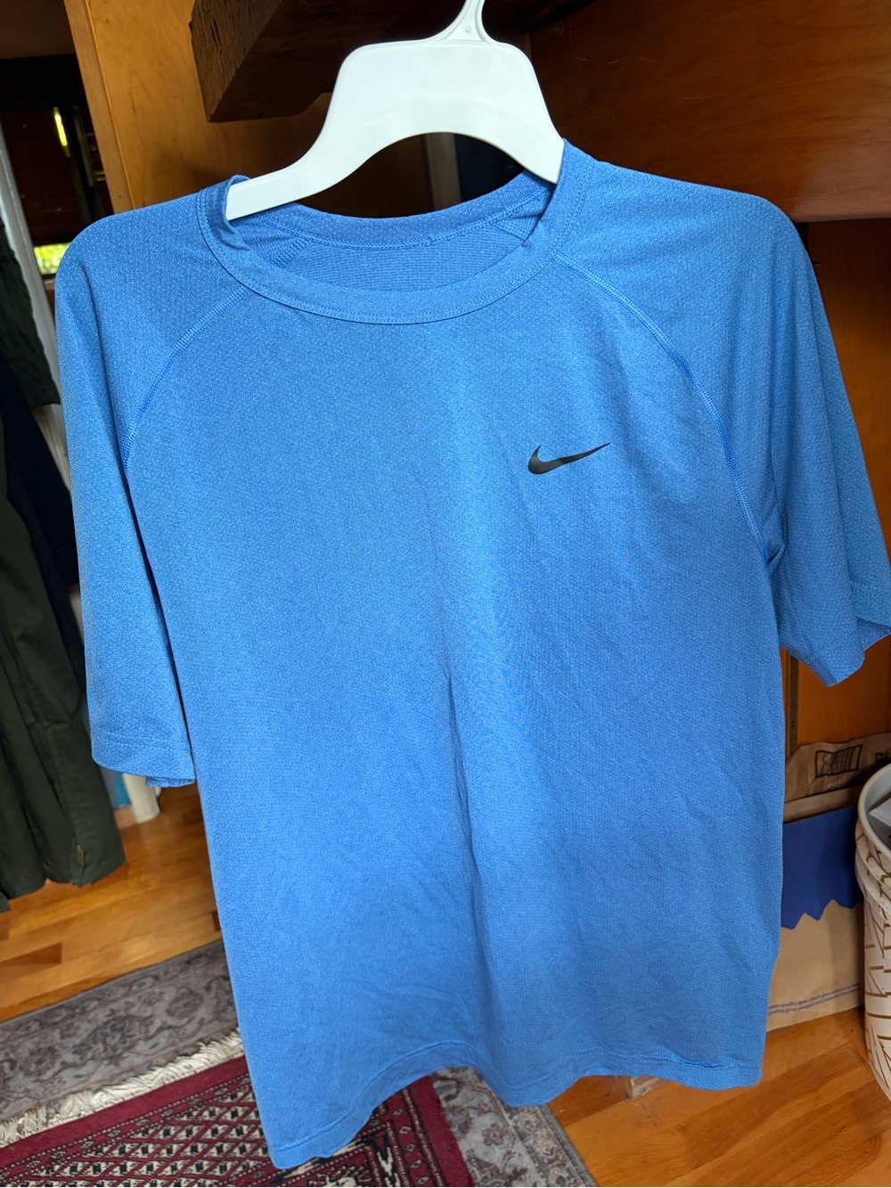 Nike Ready Men’s Dri-FIT Short-Sleeve Fitness Top
